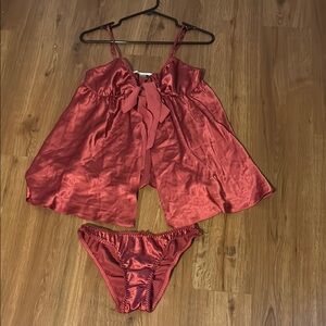 VS Elegant Rose Satin Lingerie Set